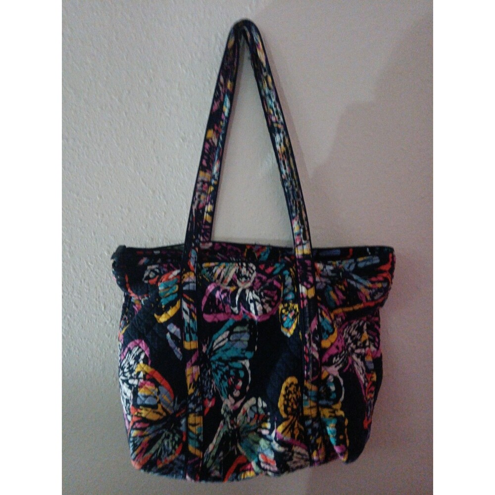 (#83) Vera Bradley tote bag Side To Side 16" Top To Bottom 14"